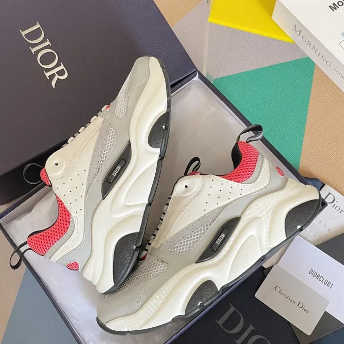 D - SNEAKERS