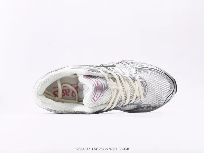 A - SNEAKERS
