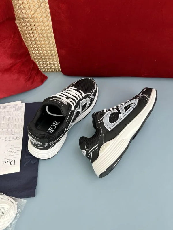 THIRTY - SNEAKERS