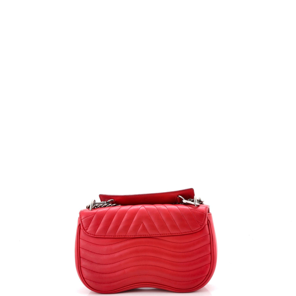 New Wave Chain Bag Quilted Leather PM
