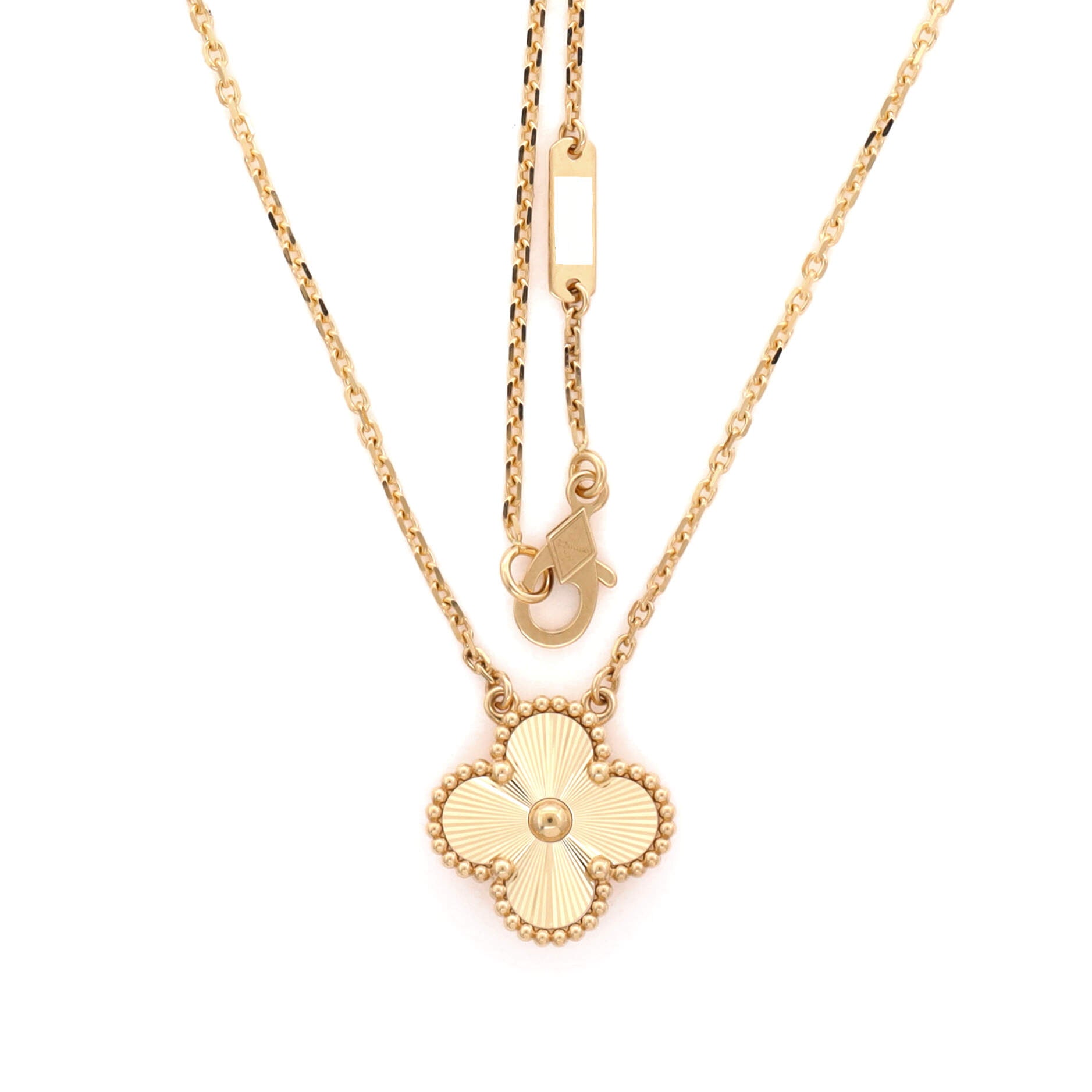 Vintage Alhambra Pendant Necklace Guilloche 18K Yellow Gold
