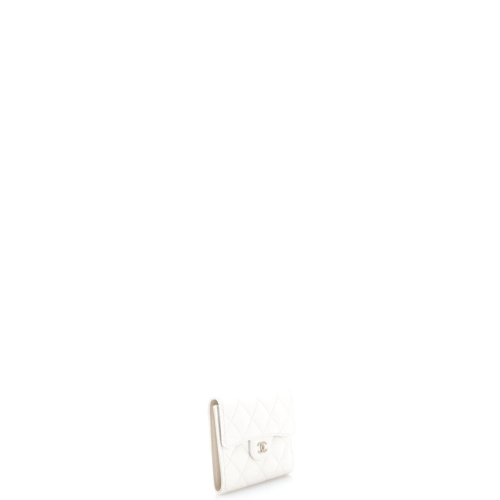 CC Compact Classic Flap Wallet Quilted Caviar