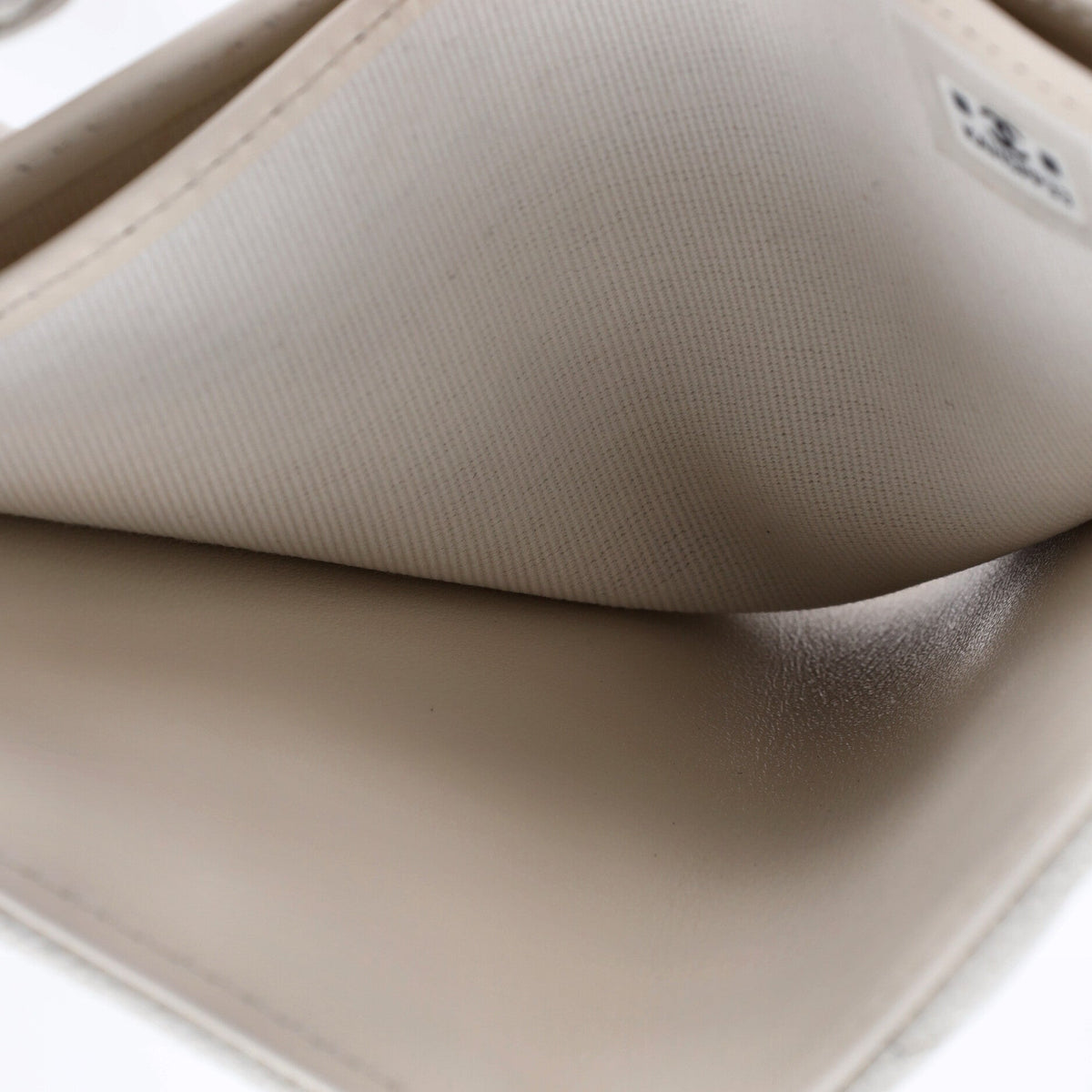 CC Compact Classic Flap Wallet Quilted Caviar