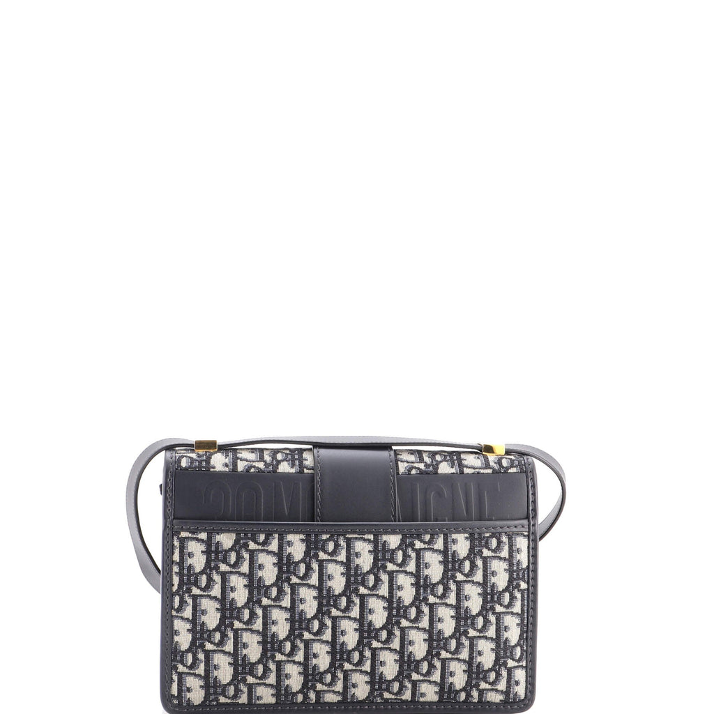 30 Montaigne Flap Bag Oblique Canvas