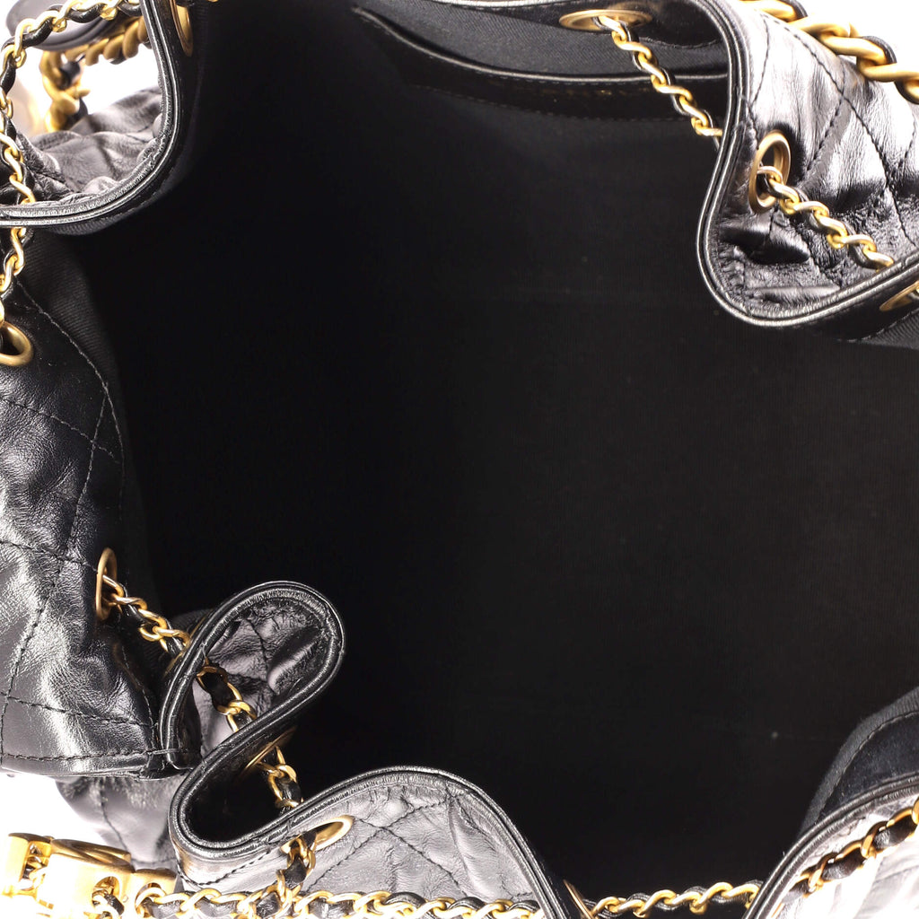 25 Hobo Bag Quilted Shiny Crumpled Calfskin Medium