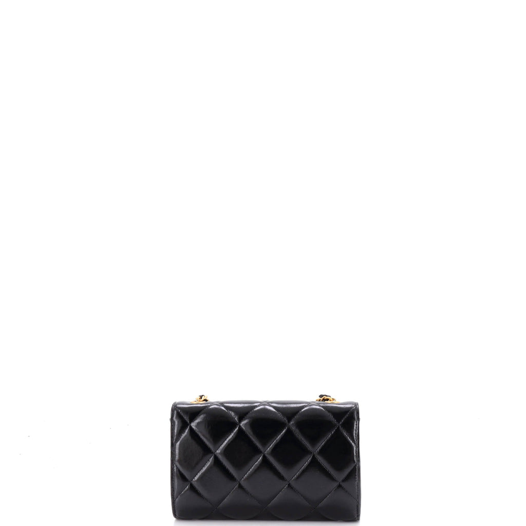 CC Medallion Wallet on Chain Quilted Shiny Lambskin