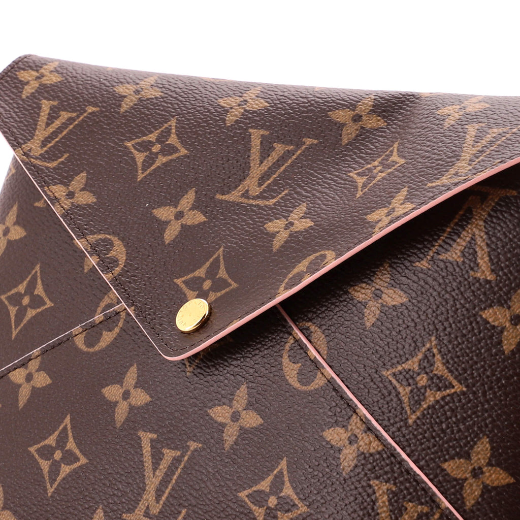 Kirigami Pochette Monogram Canvas GM