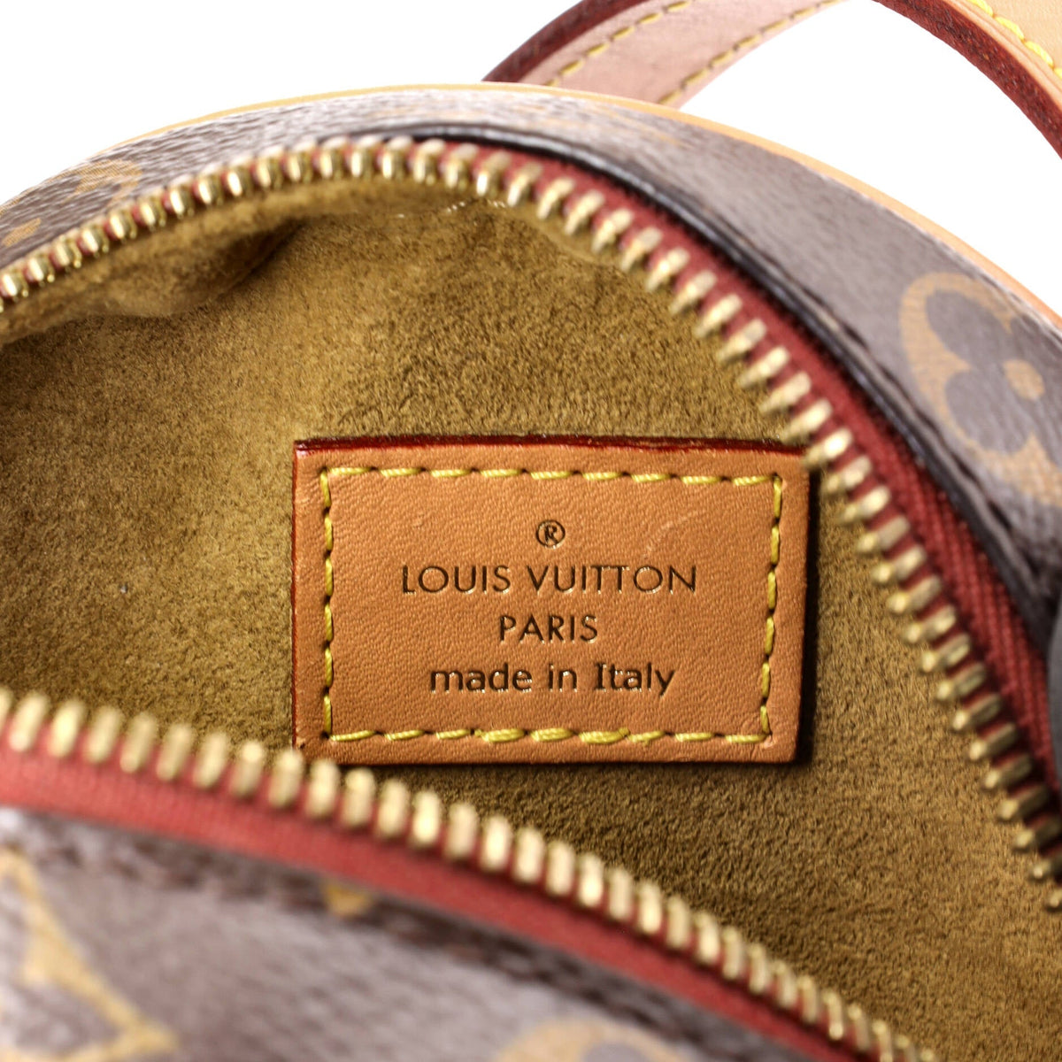 Boite Chapeau Souple Bag Monogram Canvas PM