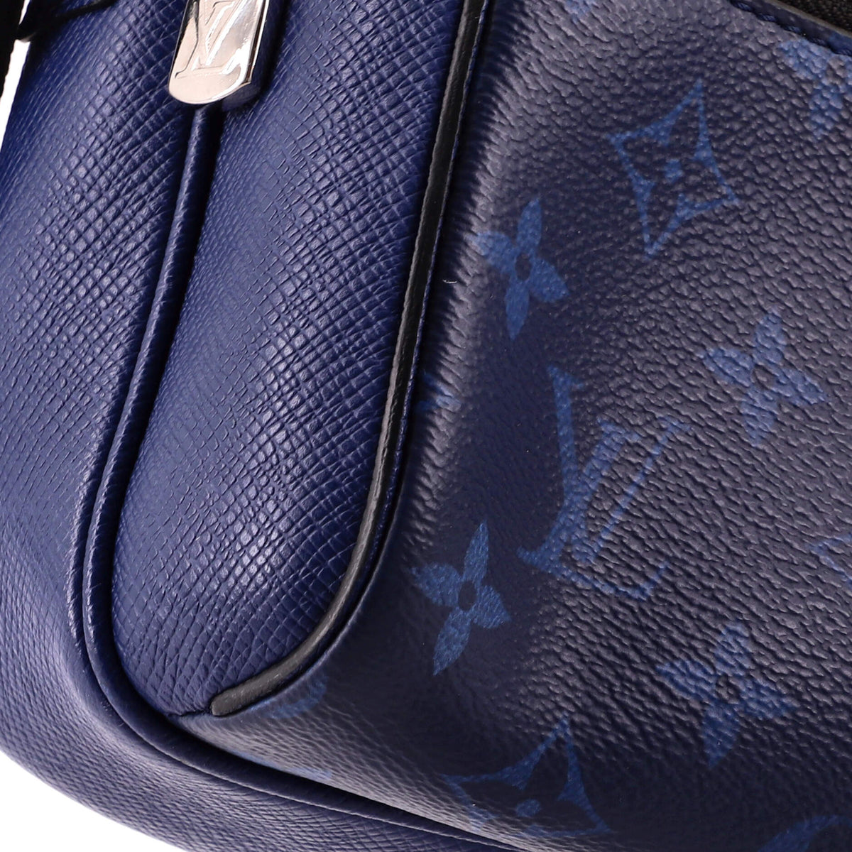 Outdoor Messenger Bag Monogram Taigarama