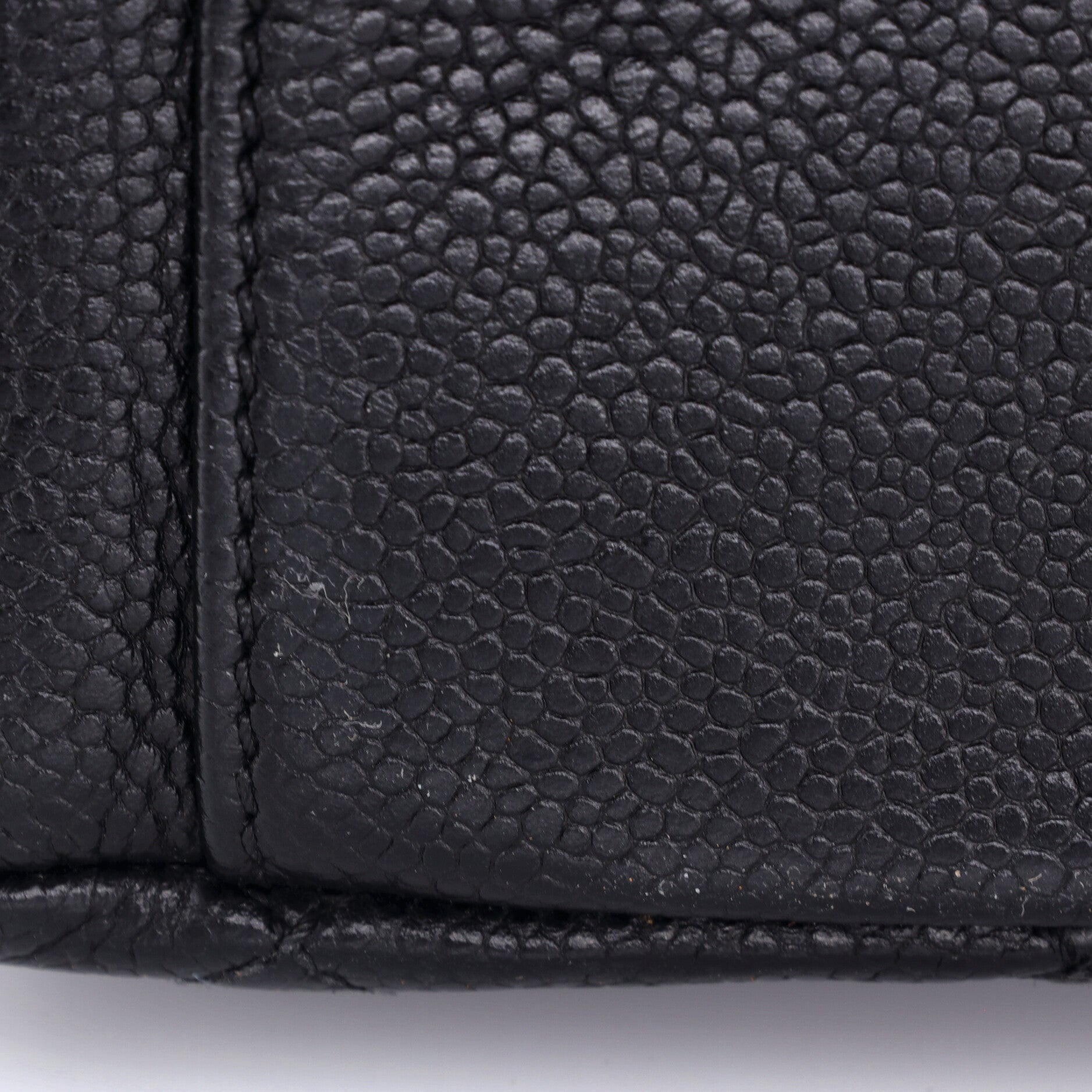 Grand Shopping Tote Quilted Caviar