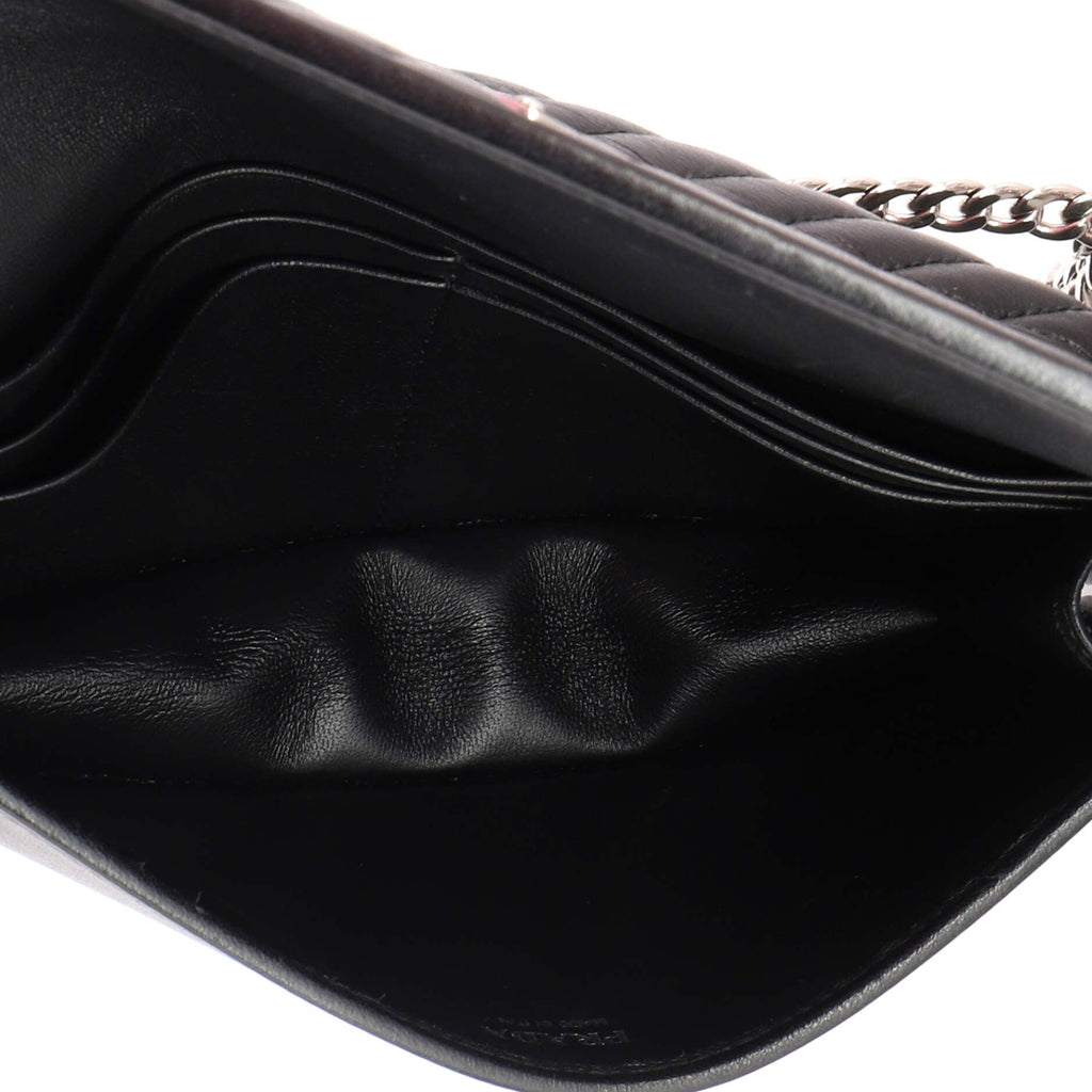 Wallet on Chain Diagramme Quilted Leather Small