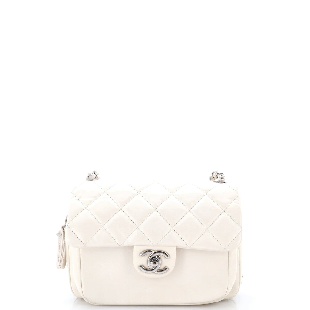 Express Zip Around CC Flap Bag Quilted Calfskin Small