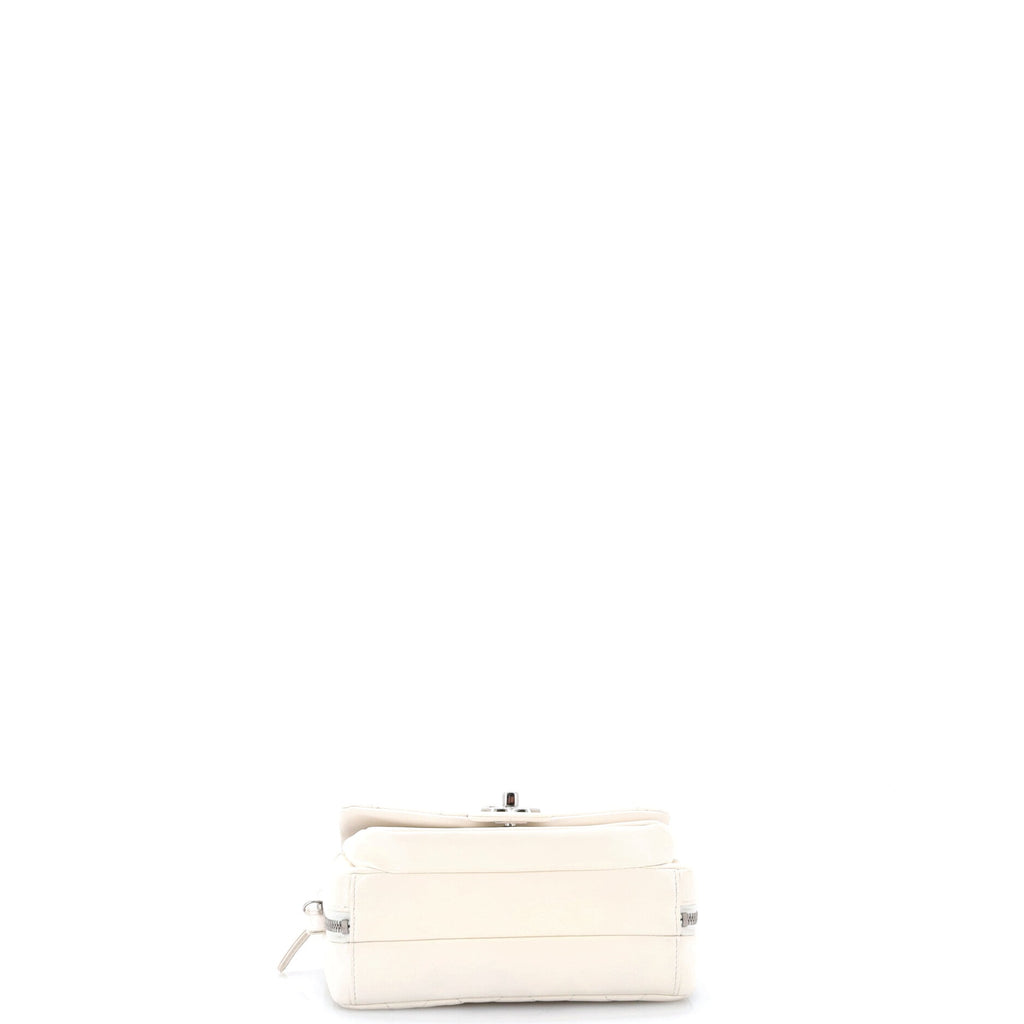Express Zip Around CC Flap Bag Quilted Calfskin Small
