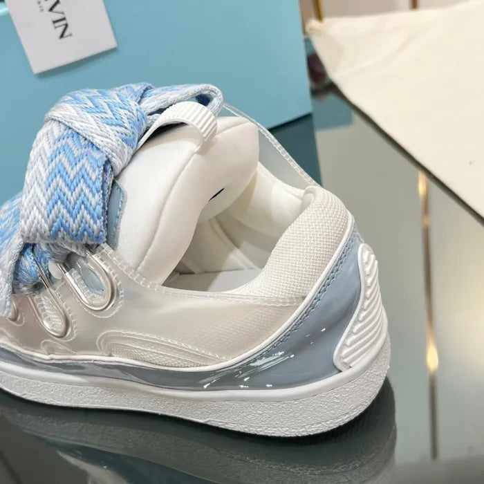L - SNEAKERS