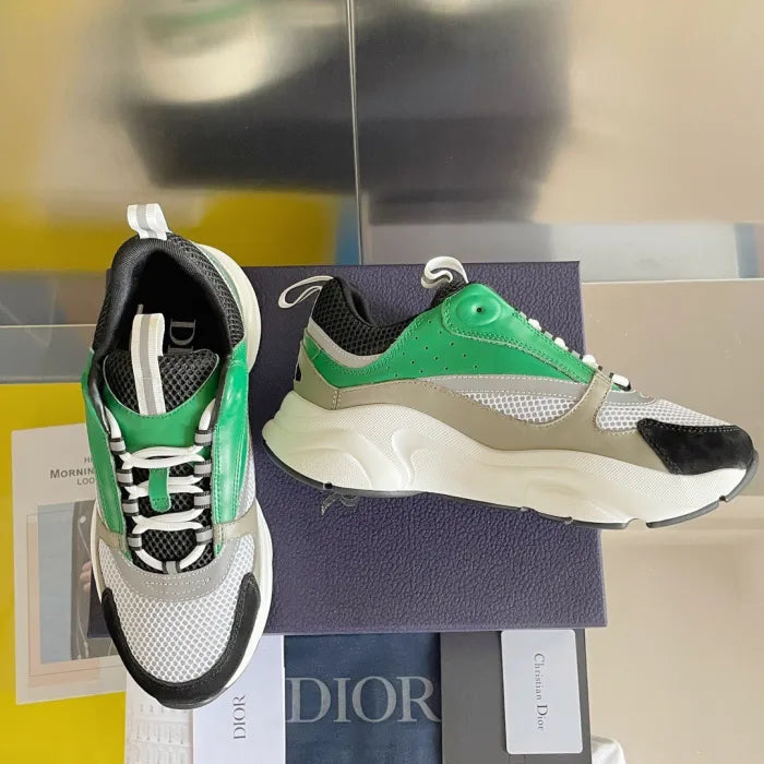 D - SNEAKERS