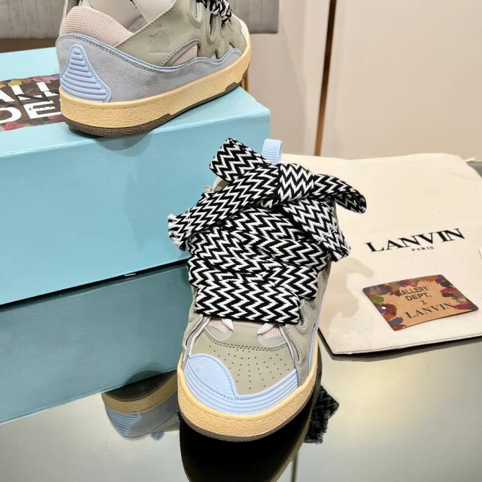 L - SNEAKERS