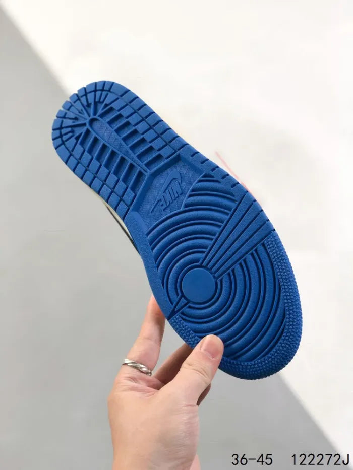 N - SNEAKERS