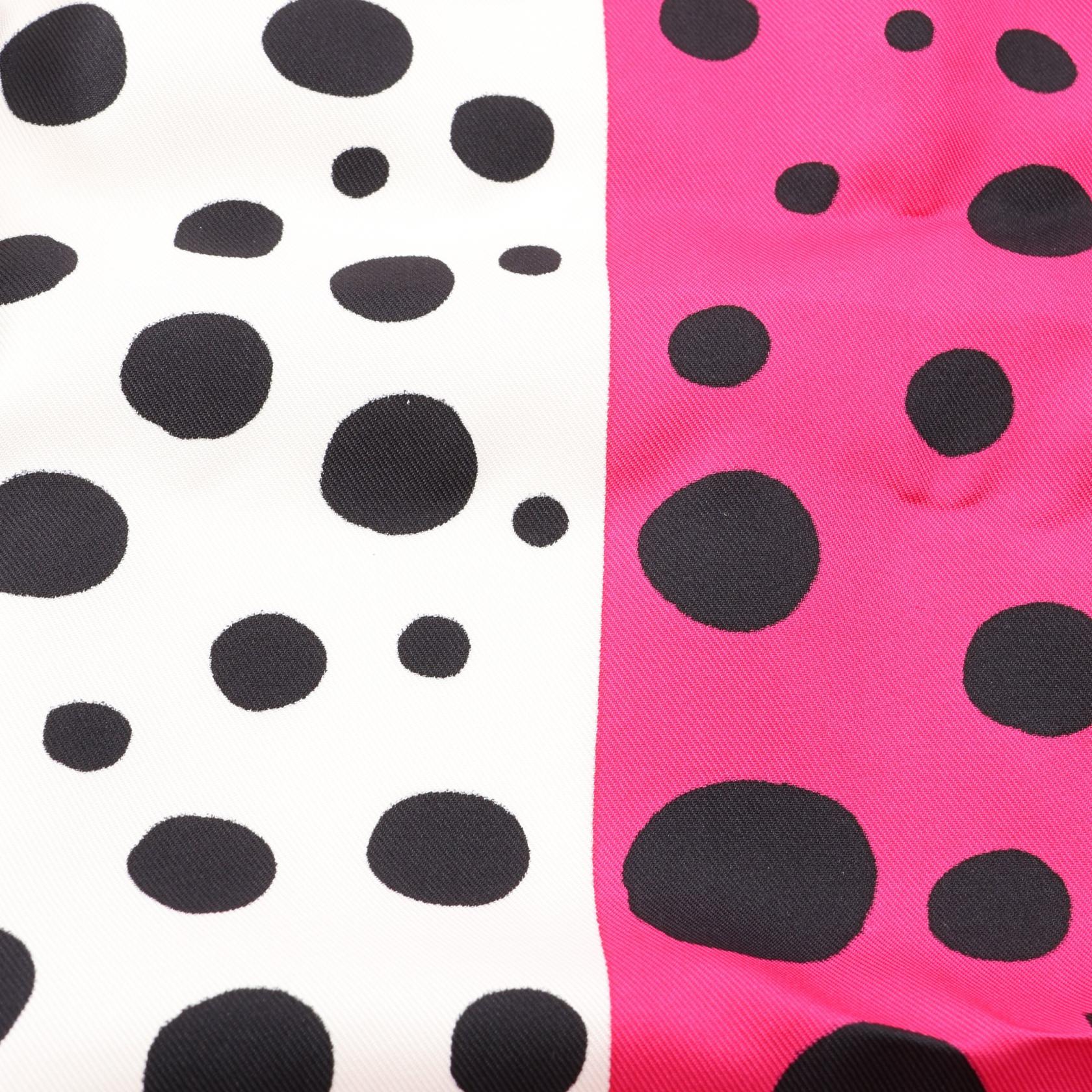 Louis Vuitton Yayoi Kusama Carre 90 Pumpkin Silk Scarf