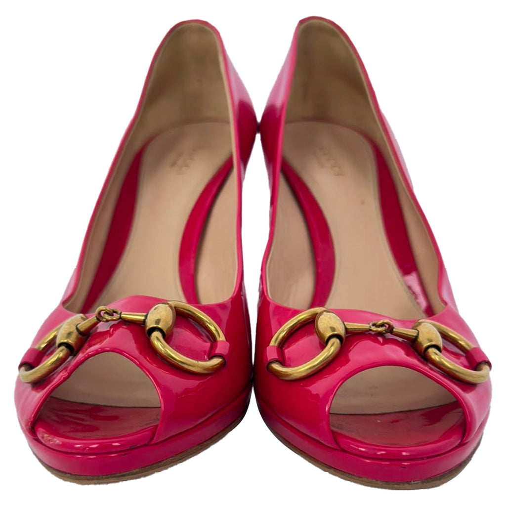 Women's Gucci New Hollywood Horsebit Peep Toe Pumps in Pink Patent Leather
