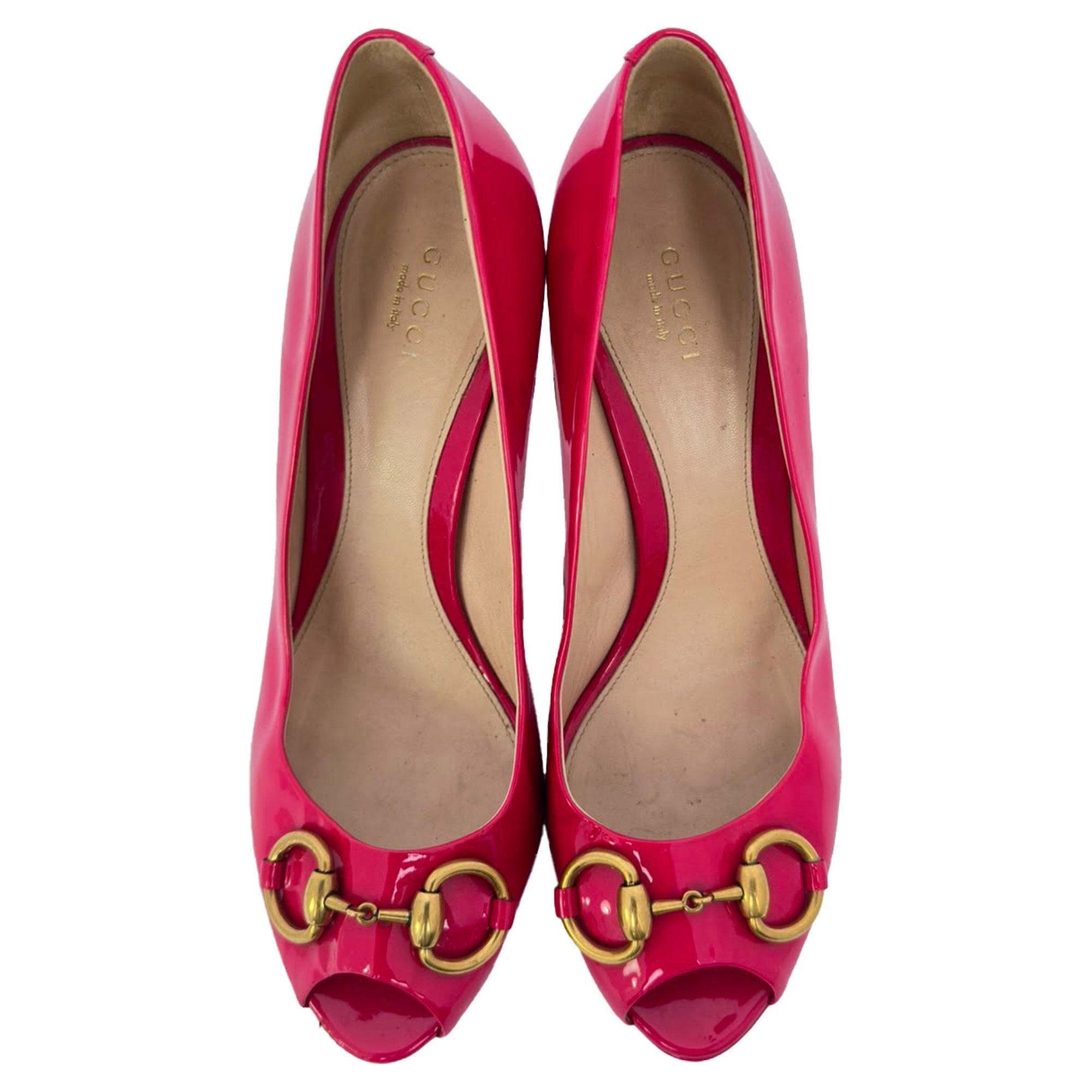 Women's Gucci New Hollywood Horsebit Peep Toe Pumps in Pink Patent Leather