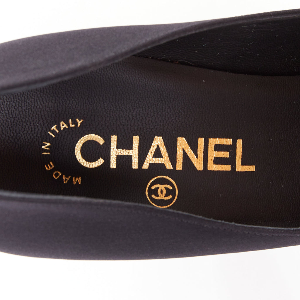 Women's Chanel Satin Gold Bolt Heel Pumps