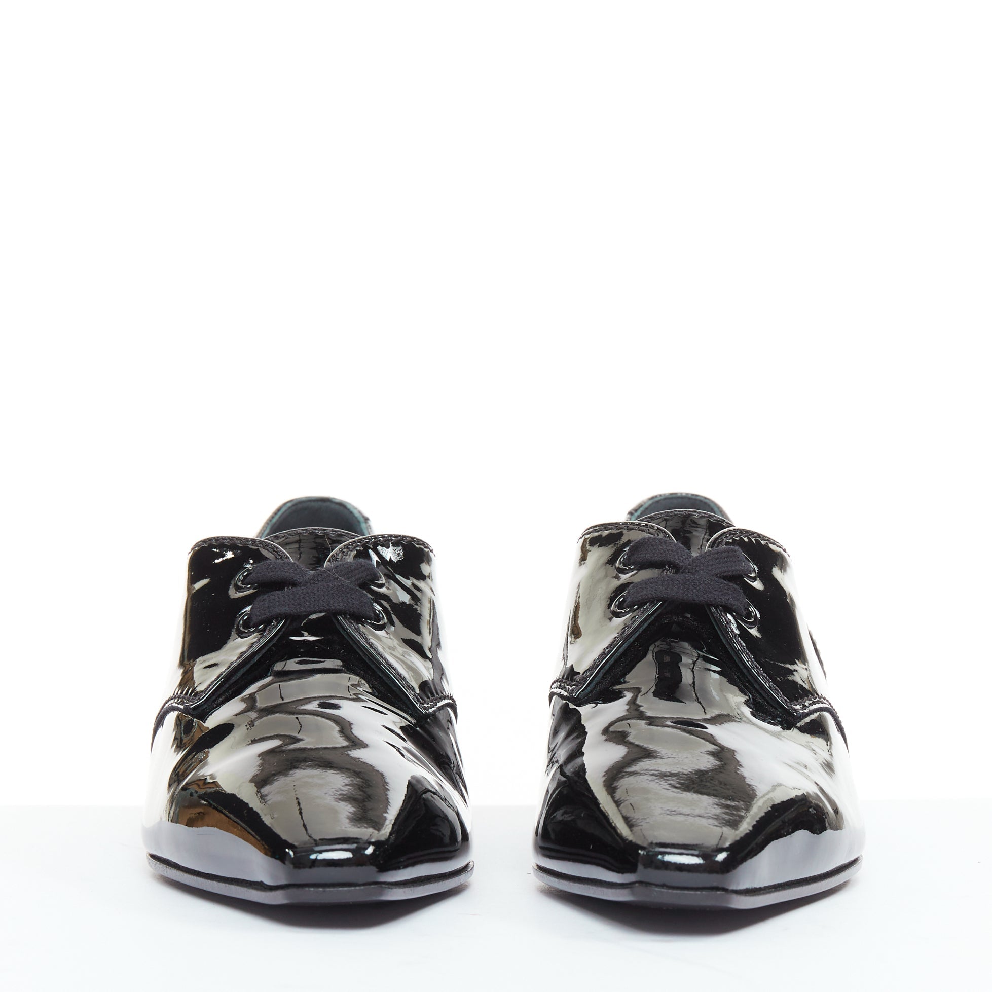 Women's Chanel 2018 Patent Pointed Oxford