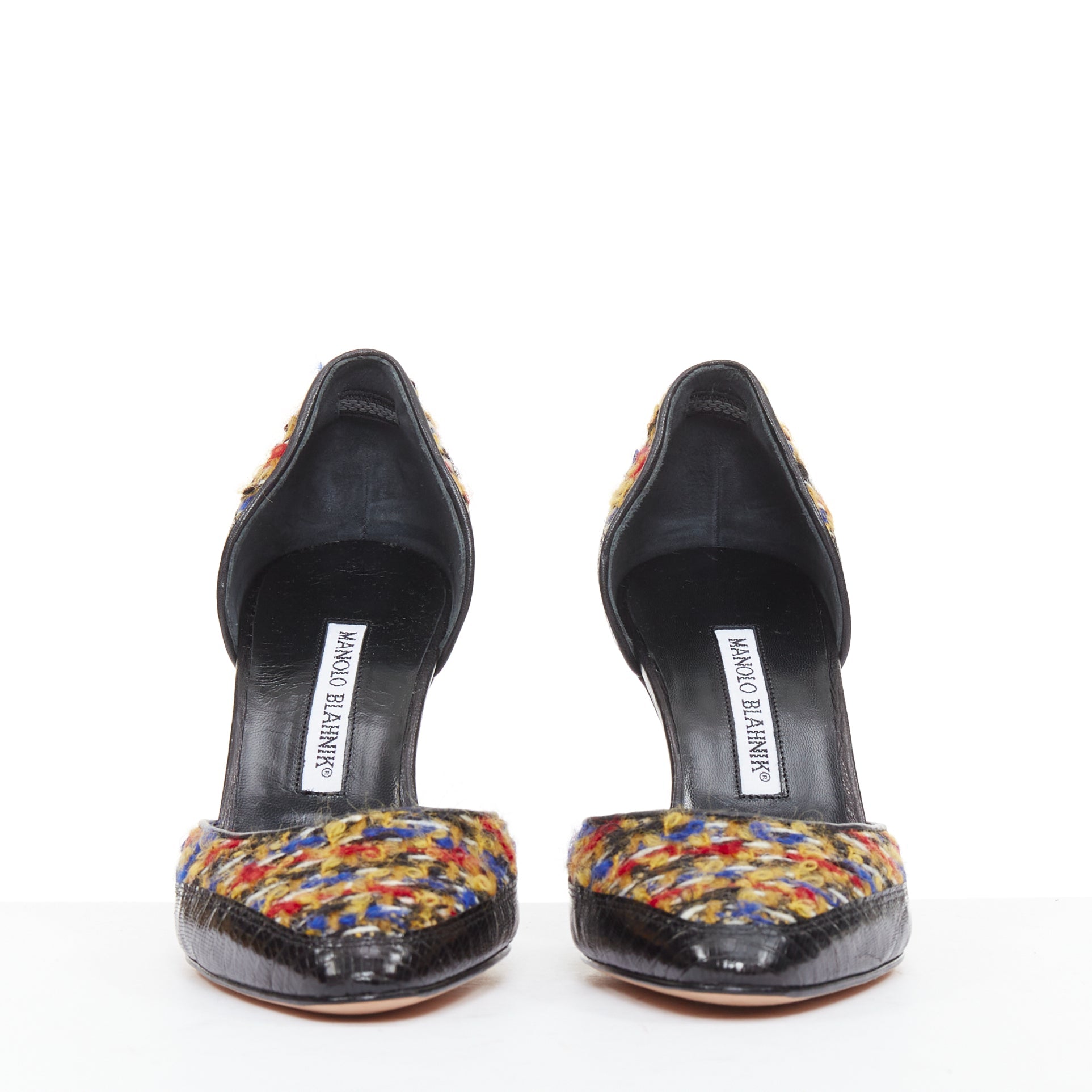 Women's Manolo Blahnik Boucle Tweed Court Pumps