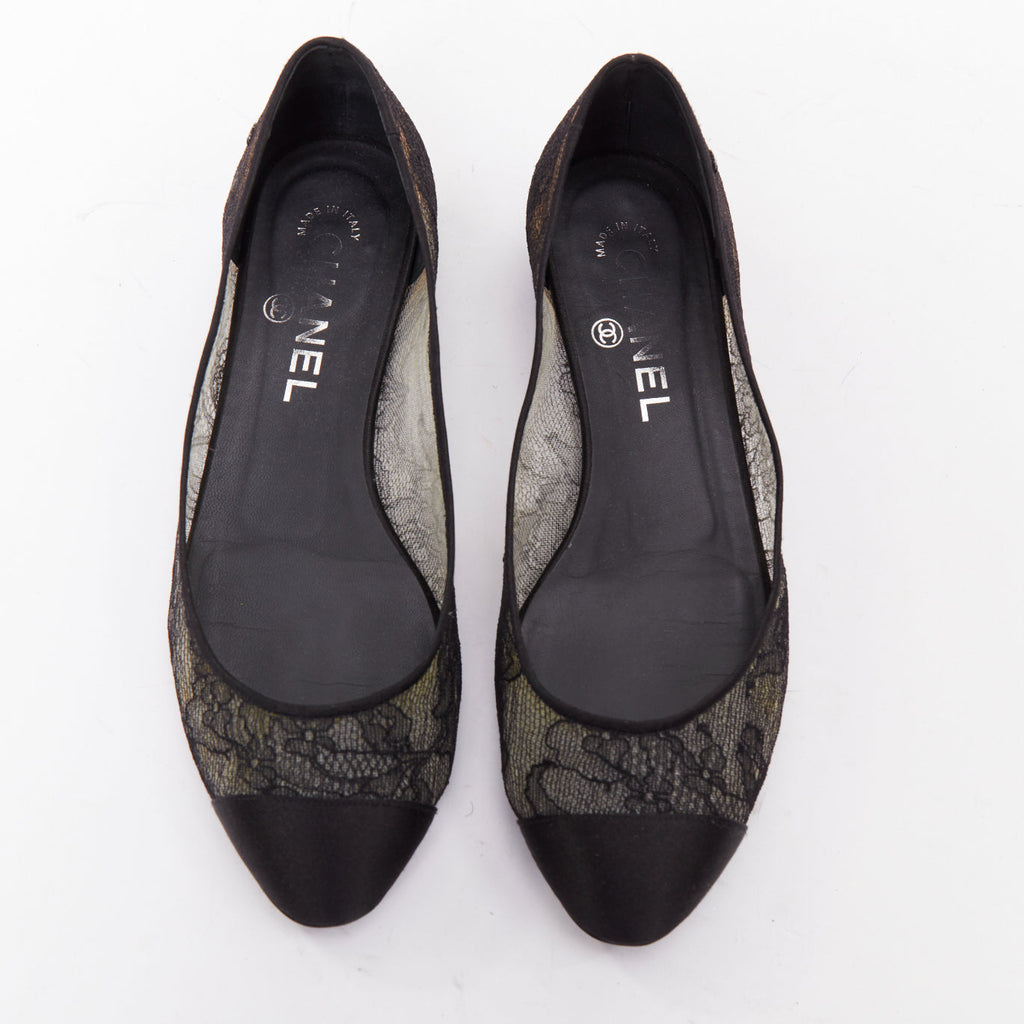 Women's Chanel CC Logo Lace Ballet Flats