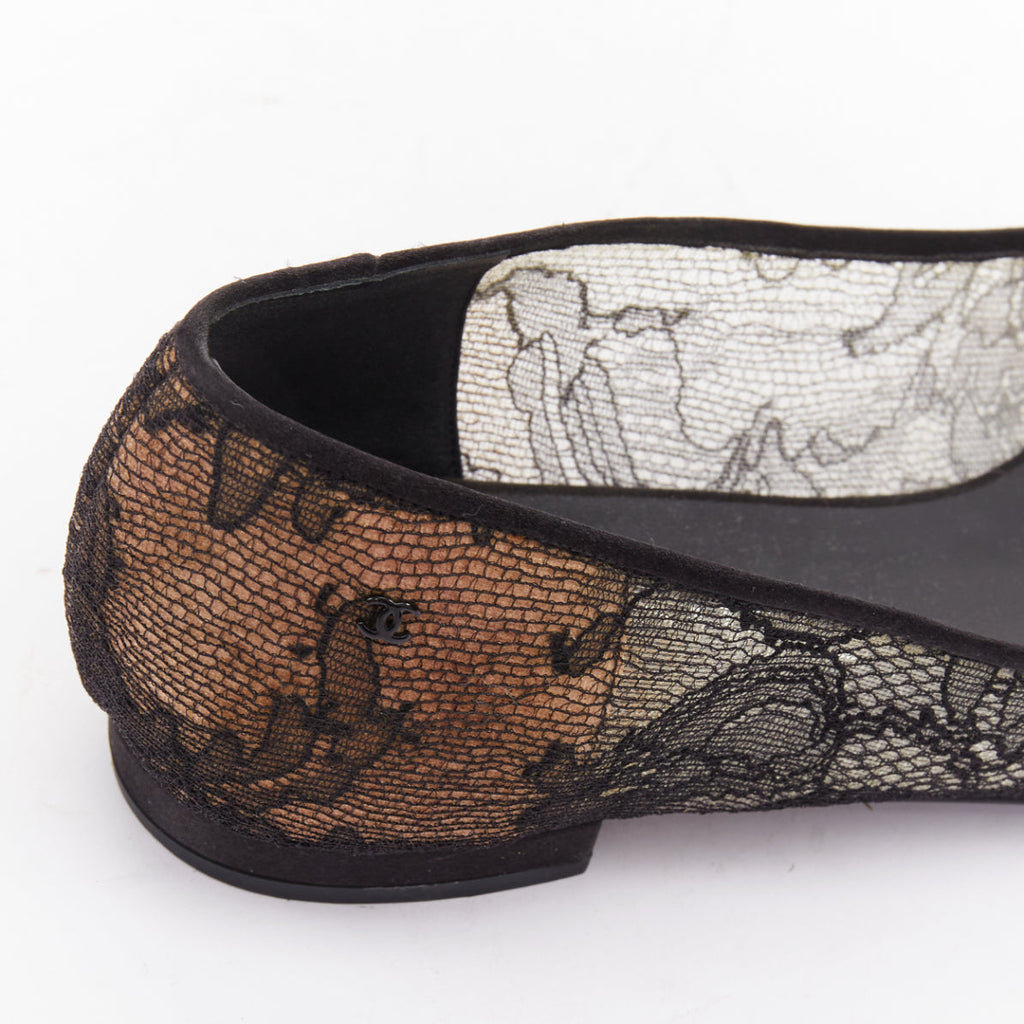 Women's Chanel CC Logo Lace Ballet Flats