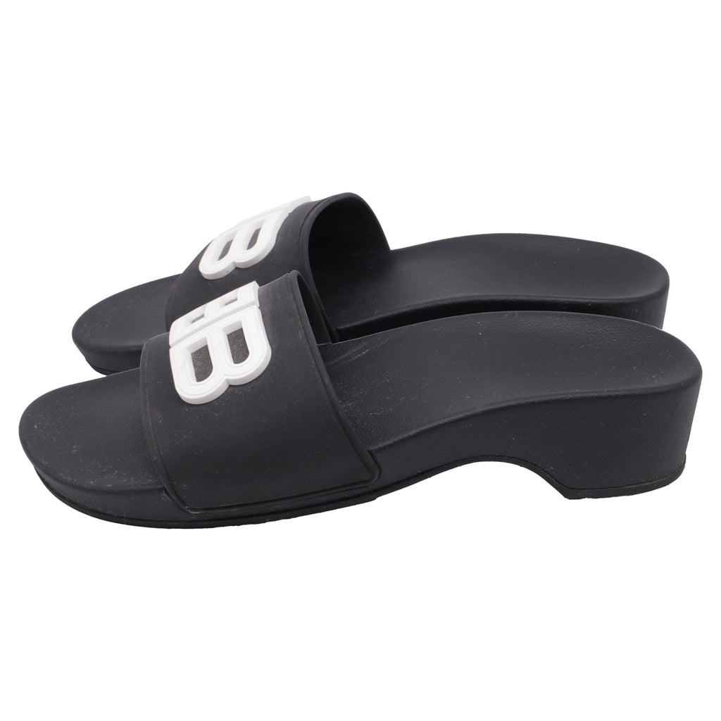 Women's Balenciaga BB Pool Clogs in Black Rubber