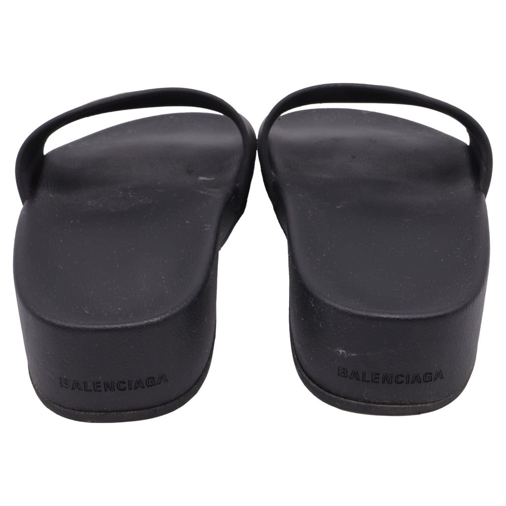Women's Balenciaga BB Pool Clogs in Black Rubber