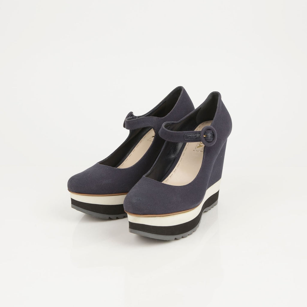 Women's Strap Platform Pumps