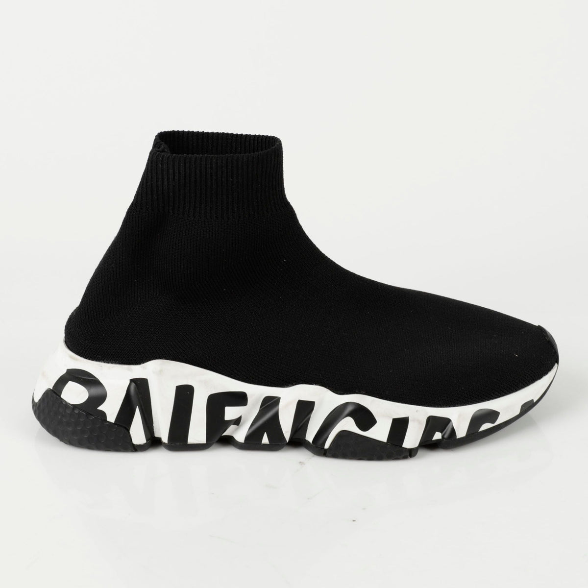 Women's Graffiti Speedrunner Sneakers