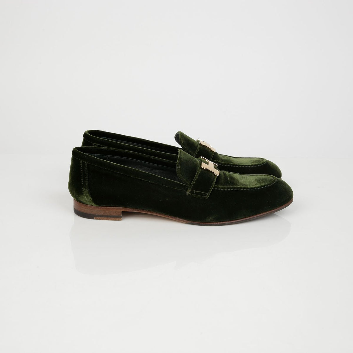 Women's Velvet Paris Loafer Size