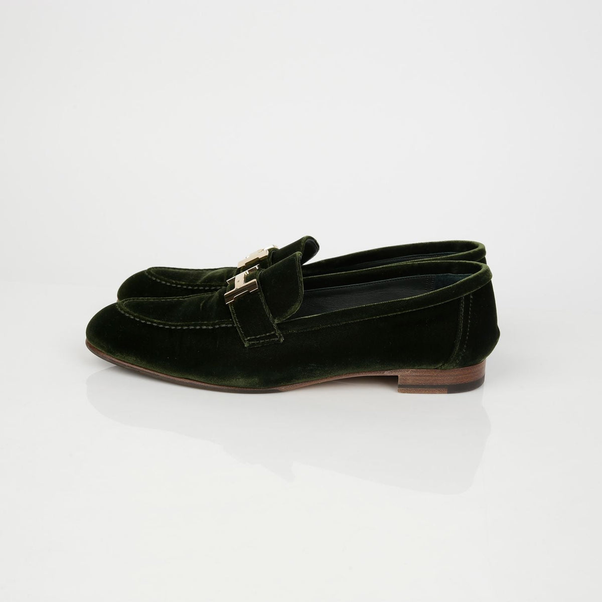 Women's Velvet Paris Loafer Size
