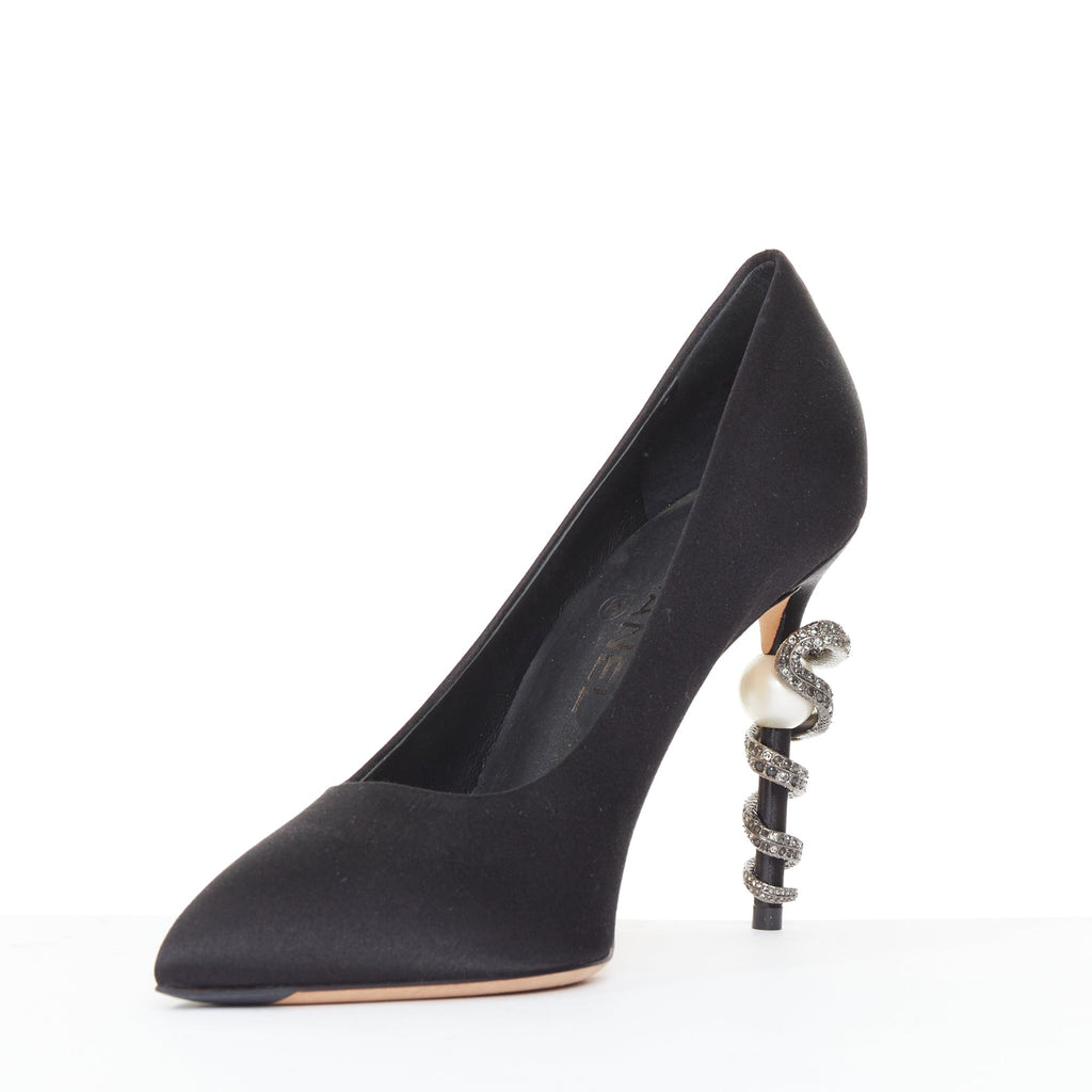 Women's Chanel Serpent Pearl satin CC pearl snake heel pump