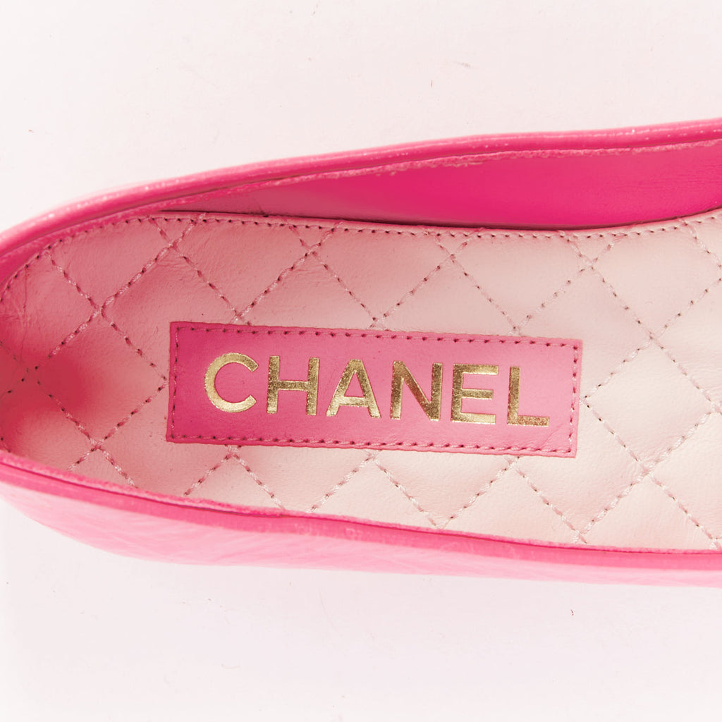 Women's Chanel crinkled leather ankle chain CC charm flats