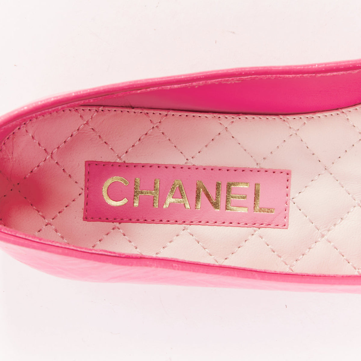 Women's Chanel crinkled leather ankle chain CC charm flats