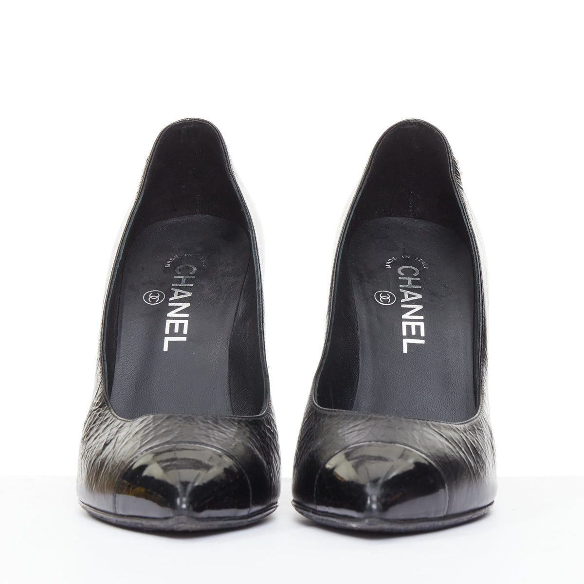 Women's Chanel Sculpted Sailor Knot black leather CC cap toe pumps