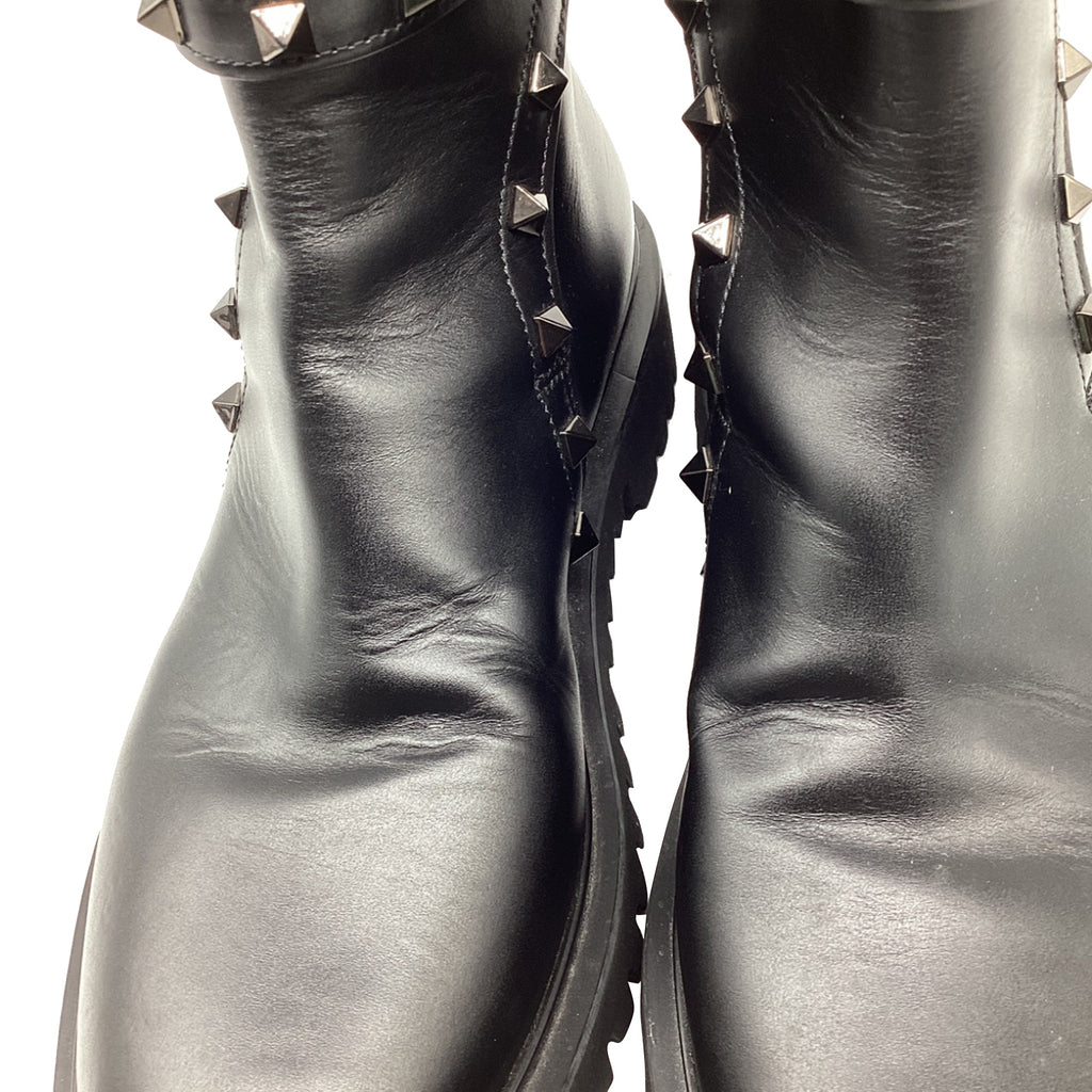 Women's Valentino Garavani Rockstud Ankle Boots in Black Calf Leather