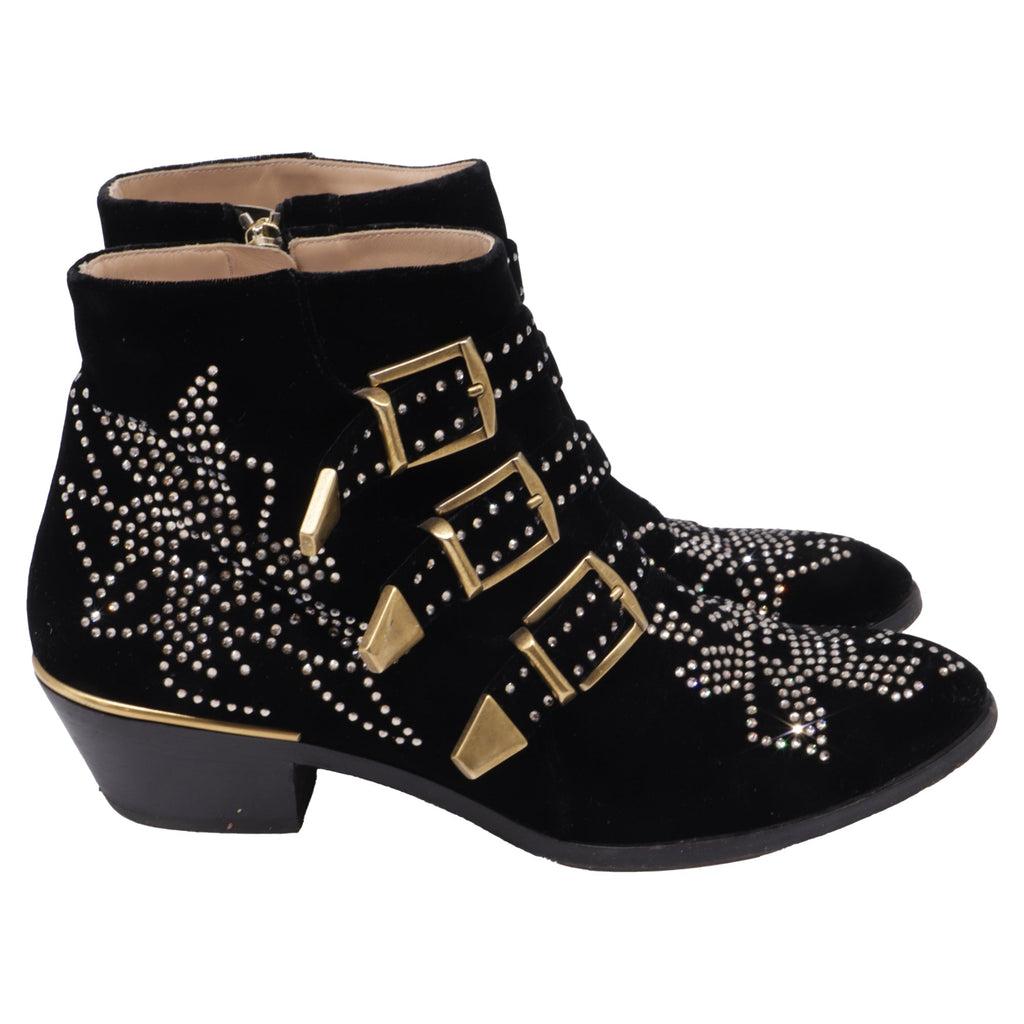 Women's  Chloé Susanna Studded Ankle Boots in Black Velvet