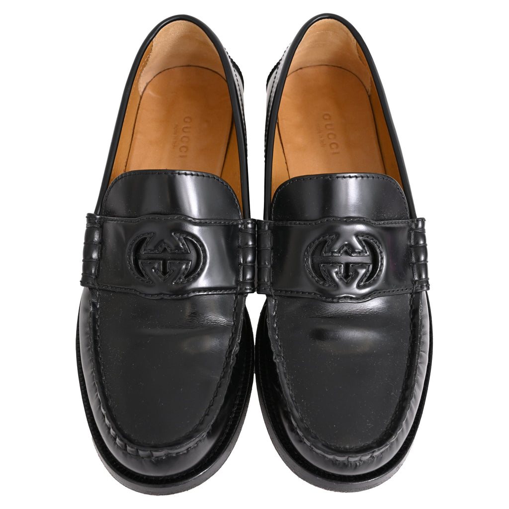 Women's Gucci Interlocking G Logo in Black Leather