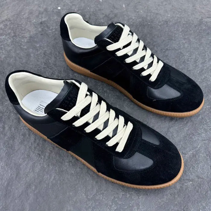 M - SNEAKERS