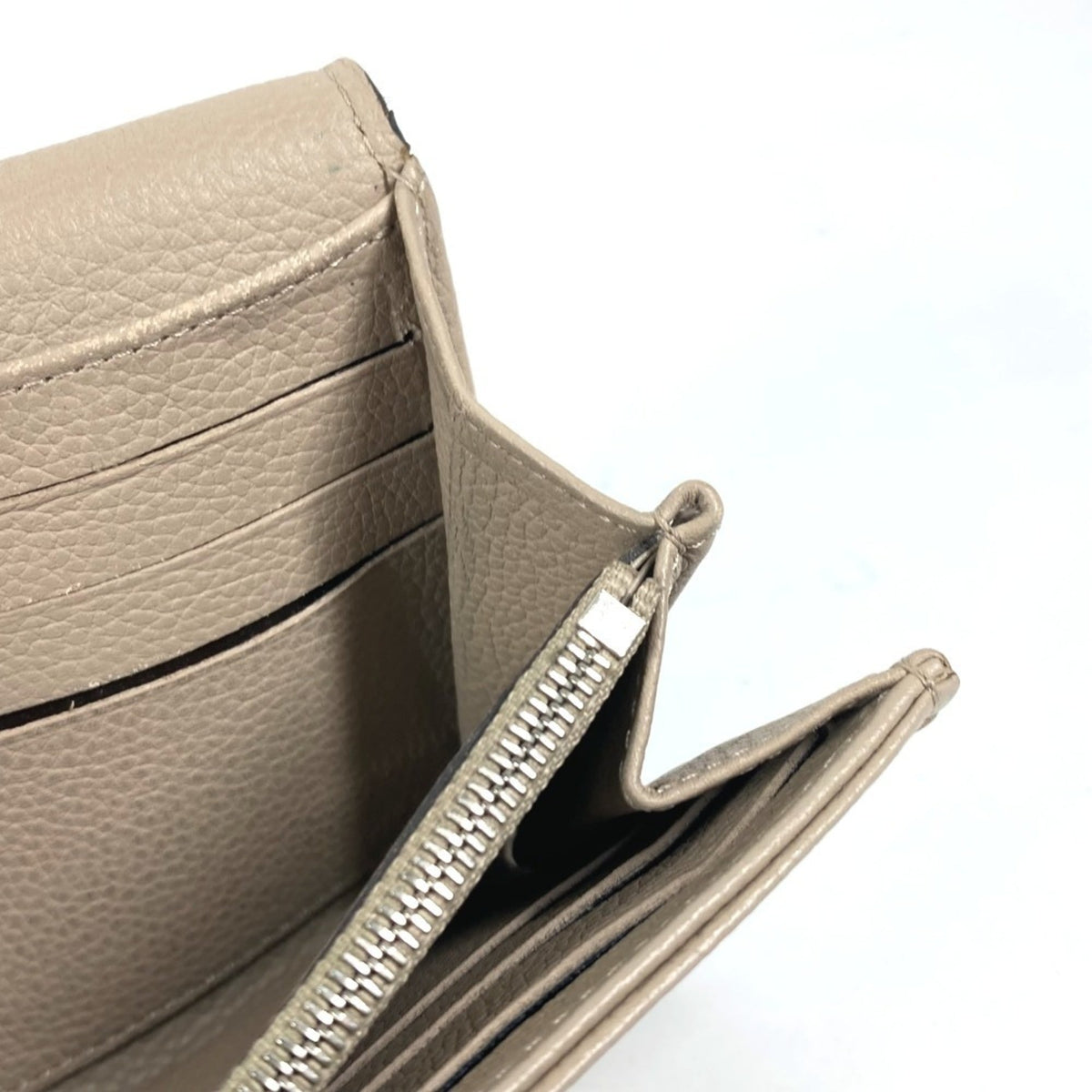 Iris Wallet NM Mahina Leather