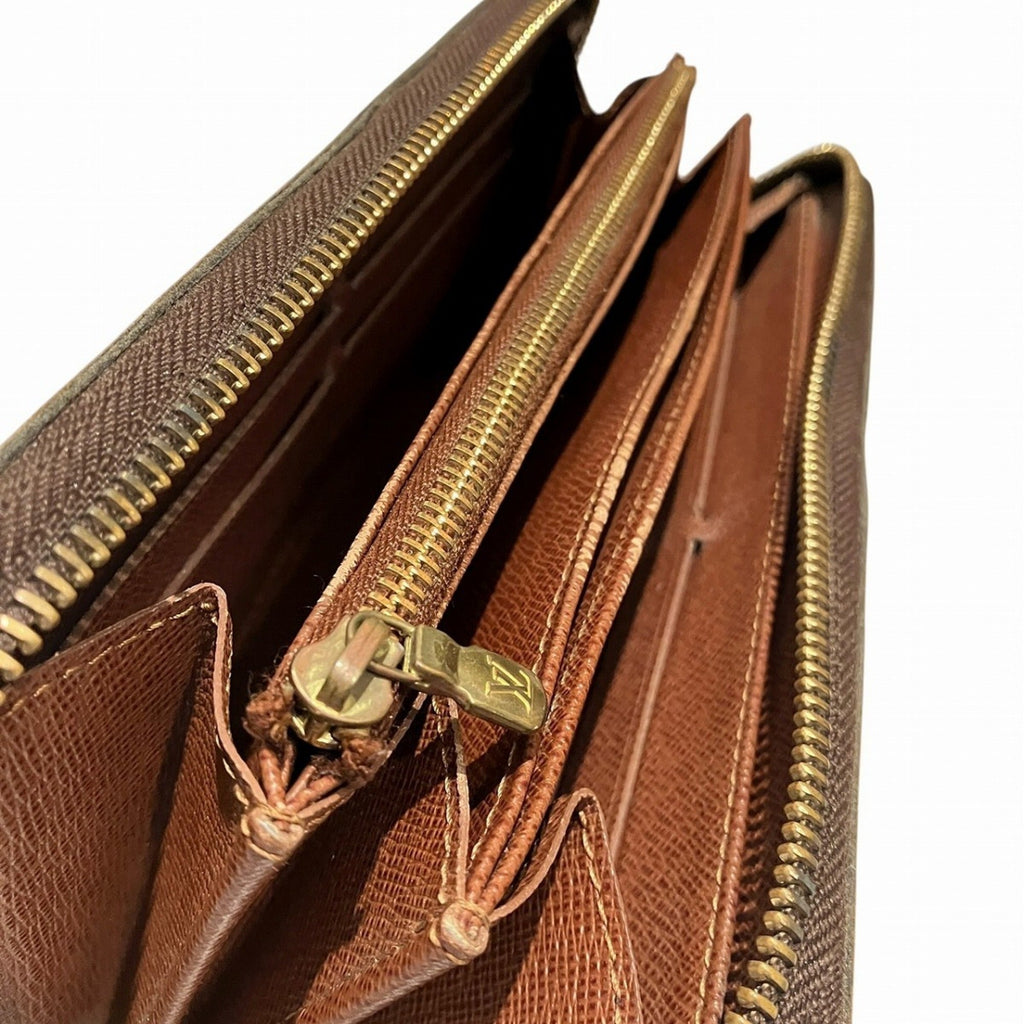 Zippy Wallet Monogram Canvas