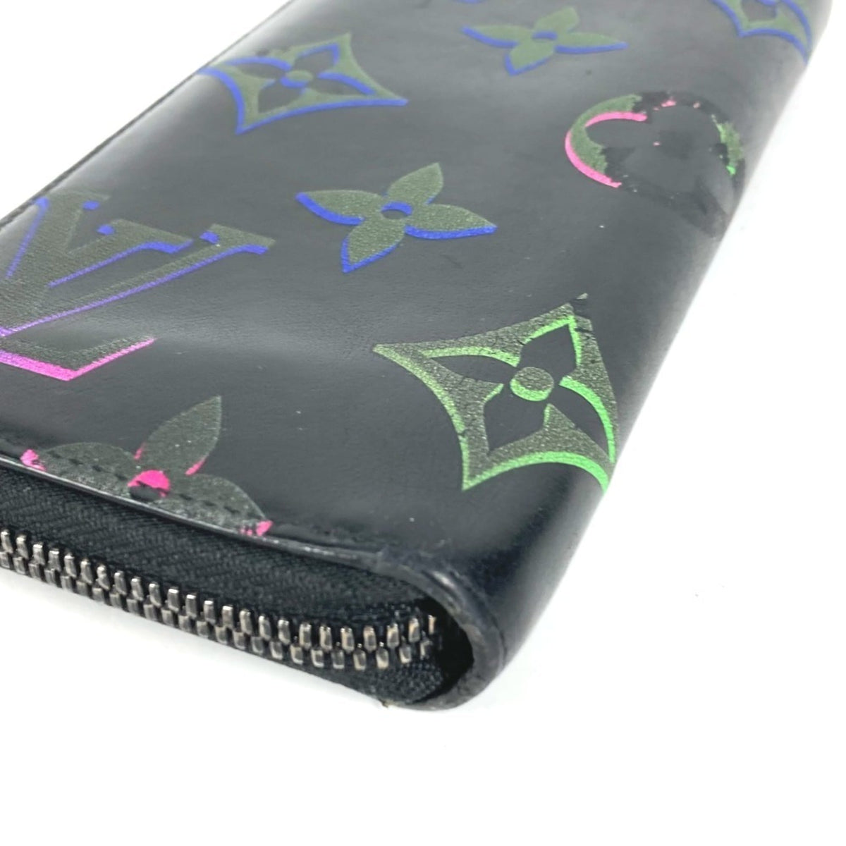 Zippy Wallet Limited Edition Colored Monogram Giant