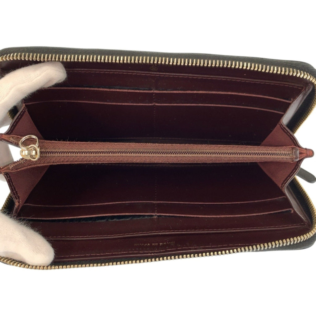 Zip Around Wallet Quilted Caviar Long