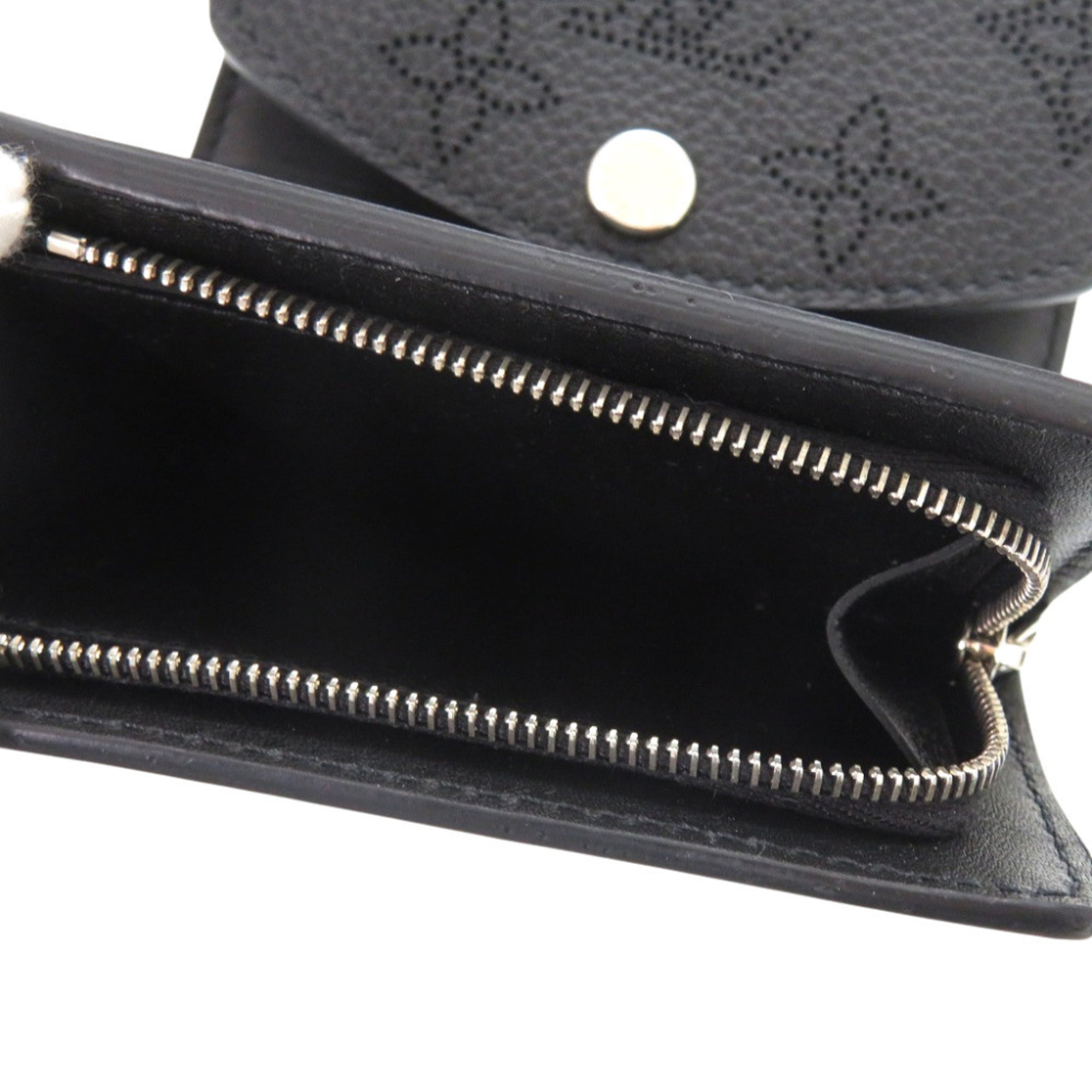 Iris Wallet NM Mahina Leather