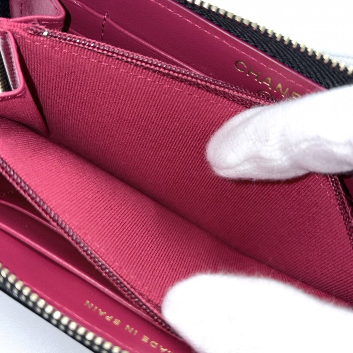 19 Zip Around Wallet Quilted Lambskin Long