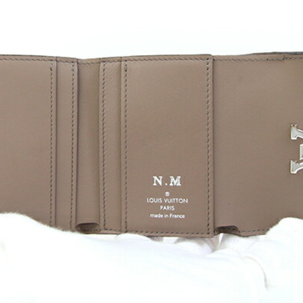Capucines Wallet Leather